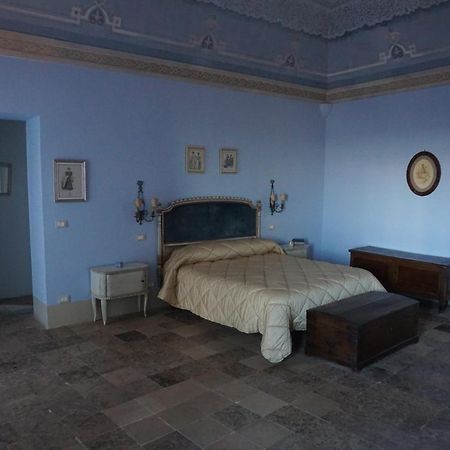 Palazzo De Fabritiis Bed & Breakfast Rosciano  Ngoại thất bức ảnh