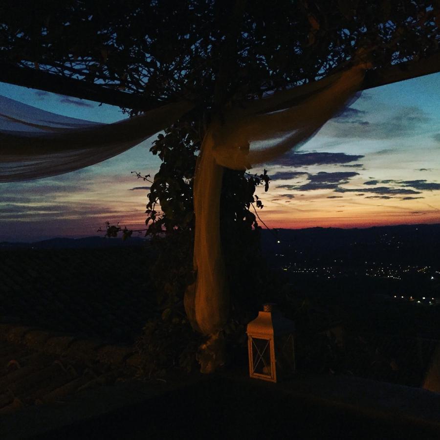 Palazzo De Fabritiis Bed & Breakfast Rosciano  Ngoại thất bức ảnh