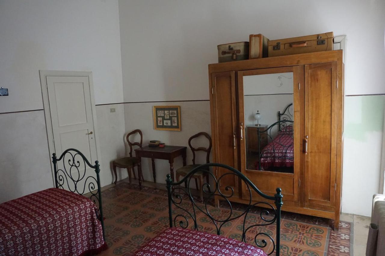 Palazzo De Fabritiis Bed & Breakfast Rosciano  Ngoại thất bức ảnh